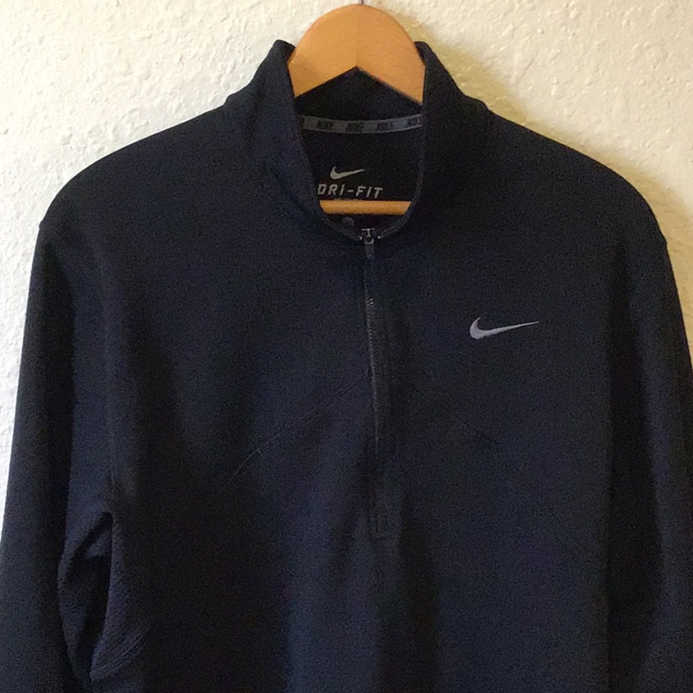 Nike Dri Fit Long sleeve Pullover Great Condition